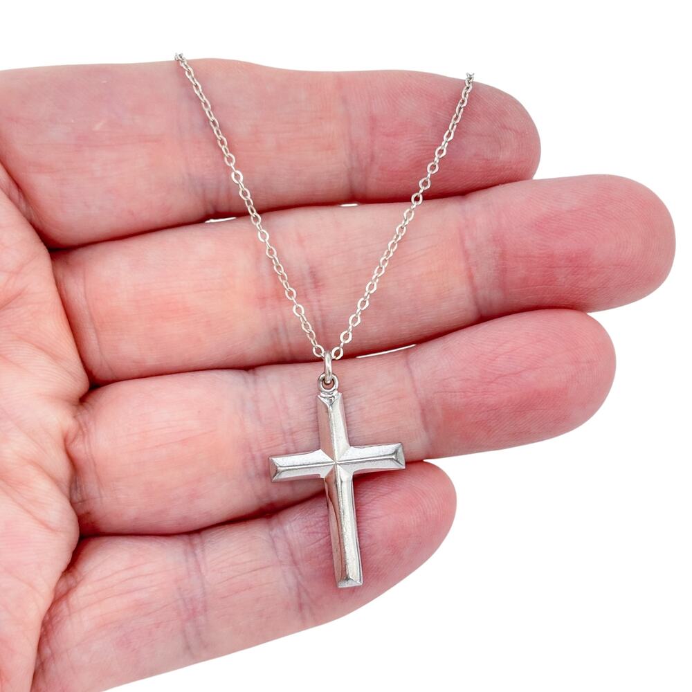 Vintage LaMode Sterling Silver 925 Cross Pendant Chain Necklace 18.5"
